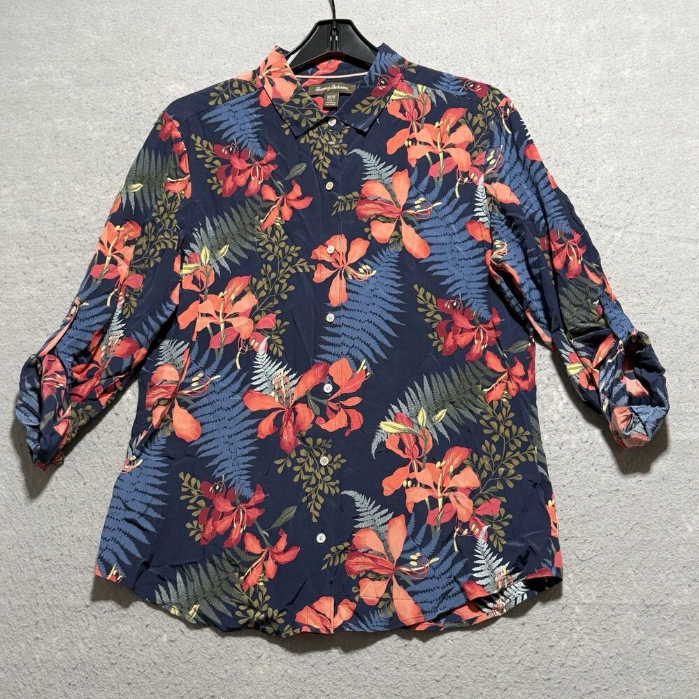 Tommy Bahama Button Up Shirt Blouse Women’s Medium 100% Silk Floral 3/4 Sleeve